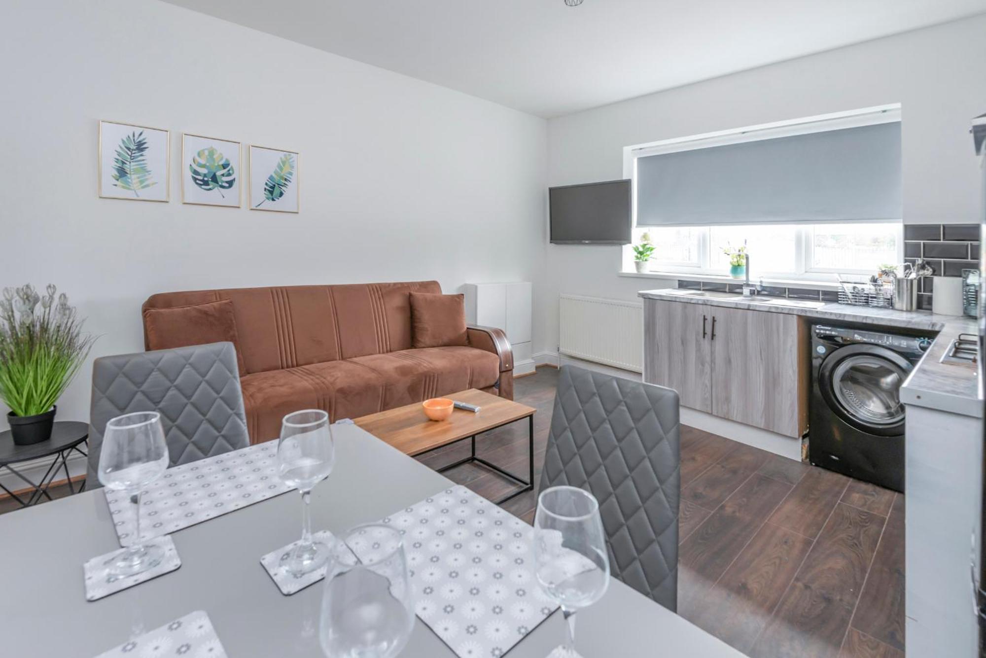 Modern Family Home W/Wi-Fi, Netflix, Self Check-In London Kültér fotó