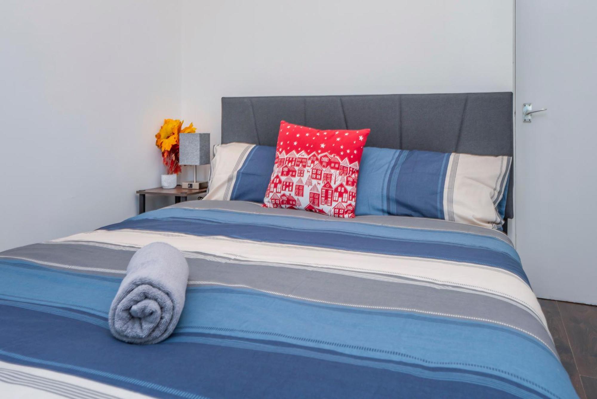 Modern Family Home W/Wi-Fi, Netflix, Self Check-In London Kültér fotó