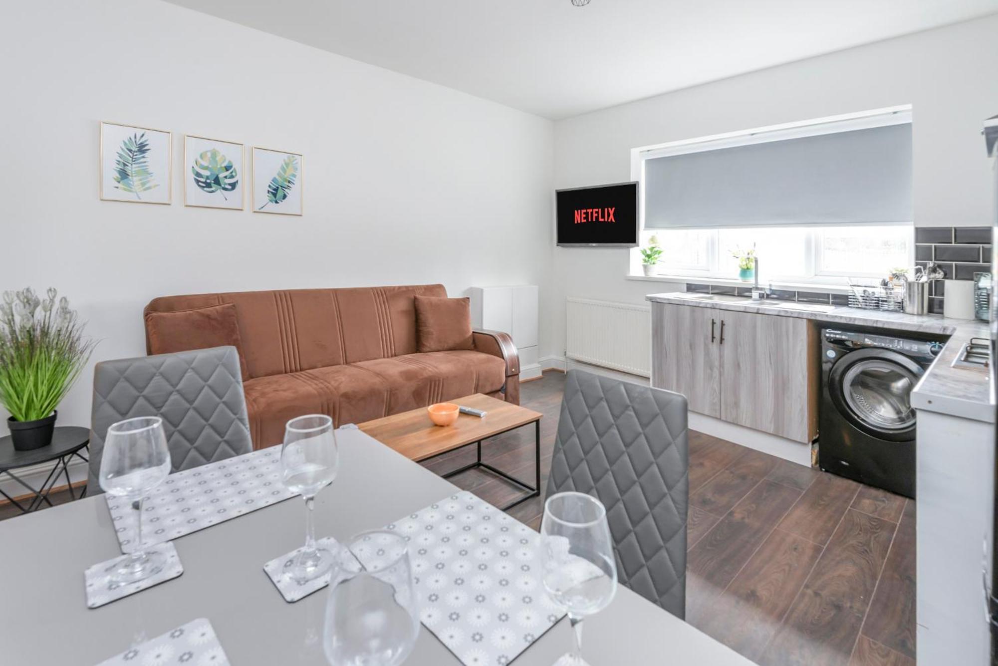 Modern Family Home W/Wi-Fi, Netflix, Self Check-In London Kültér fotó